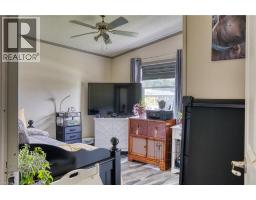 115 MEADOWVIEW Lane - 28