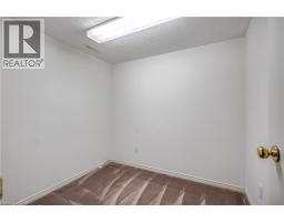 790 LAVERY Street - 31