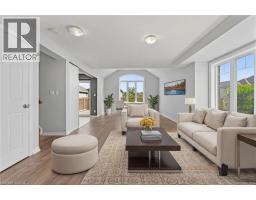 420 AVENS Street - 3