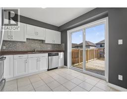 420 AVENS Street - 5