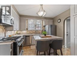 240 CAMERON Street N - 13