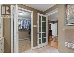 240 CAMERON Street N - 23