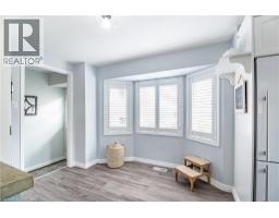 10 STONEHENGE Place - 17