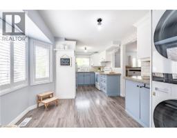 10 STONEHENGE Place - 19