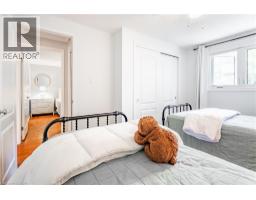 10 STONEHENGE Place - 22