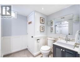 10 STONEHENGE Place - 27