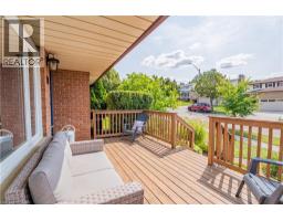 10 STONEHENGE Place - 31
