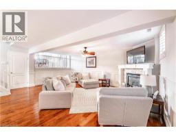 10 STONEHENGE Place - 5