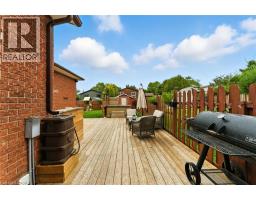 20 WOODFIELD Avenue - 32