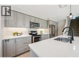 3 RIDGEMOUNT Street - 6