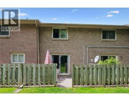 293 FAIRWAY Road N UnitNo. 33 - 2