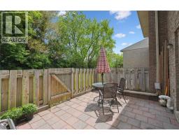 293 FAIRWAY Road N UnitNo. 33 - 21