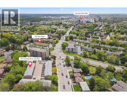 293 FAIRWAY Road N UnitNo. 33 - 23