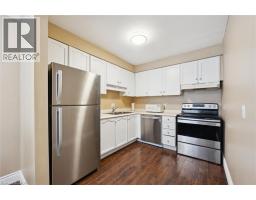 293 FAIRWAY Road N UnitNo. 33 - 7