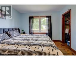 168 DUNDAS Street N - 13