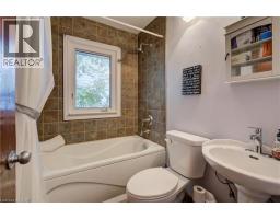 168 DUNDAS Street N - 15