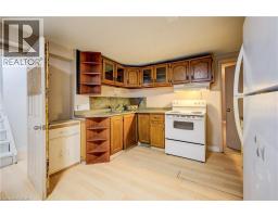 168 DUNDAS Street N - 17