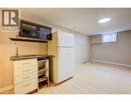 168 DUNDAS Street N - 18