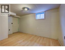 168 DUNDAS Street N - 23