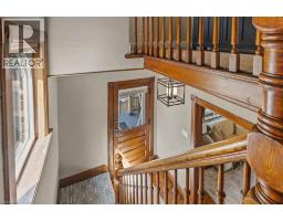 19 RICHMOND Avenue - 22