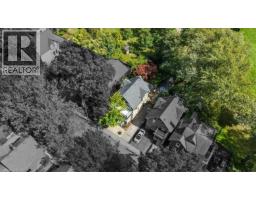 19 RICHMOND Avenue - 43