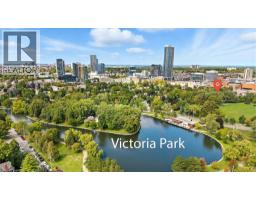 19 RICHMOND Avenue - 47
