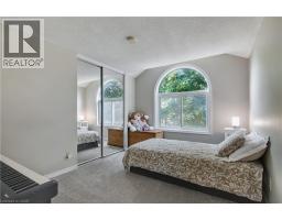 104 VALLEY RIDGE Crescent - 32