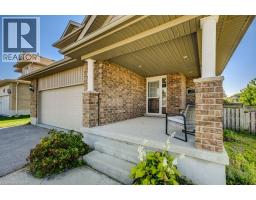 29 APPLEWOOD Street - 2