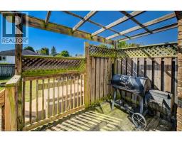 29 APPLEWOOD Street - 37