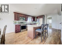 29 APPLEWOOD Street - 4