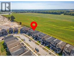 15 MONTEITH DRIVE - 3