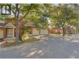 523 BEECHWOOD Drive UnitNo. 5 - 2