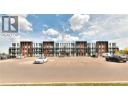 5 WAKE ROBIN Drive UnitNo. 318 - 38