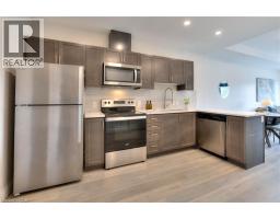5 WAKE ROBIN Drive UnitNo. 318 - 6