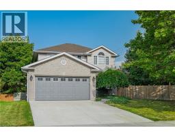 368 CAVENDISH Drive - 2