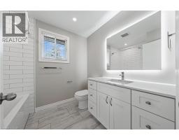 368 CAVENDISH Drive - 33