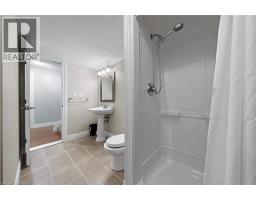 368 CAVENDISH Drive - 40