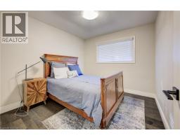 211 VILLAGE Road - 18