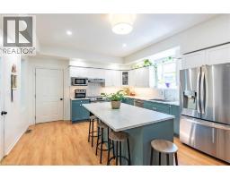 4593 PERTH ROAD 135 - 9