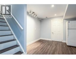 271 NEWBURY Drive - 38