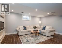 271 NEWBURY Drive - 41