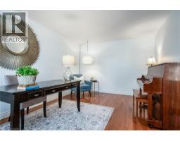 271 NEWBURY Drive - 8