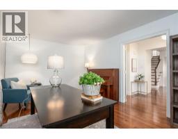 271 NEWBURY Drive - 9