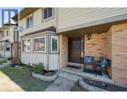 700 ERINBROOK Drive UnitNo. 42 - 4