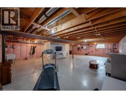 100 TAMARACK Boulevard - 40