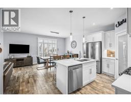 100 TAMARACK Boulevard - 8