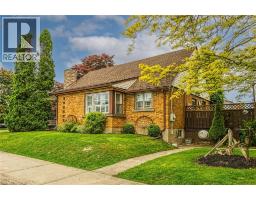 14 SHERRING Street N - 1