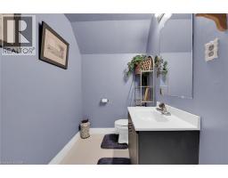 14 SHERRING Street N - 27