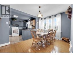 14 SHERRING Street N - 4