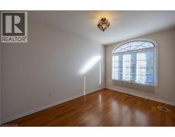510 QUEENSWAY W UnitNo. 5 - 5